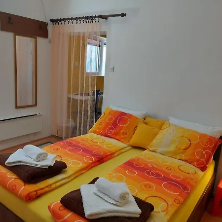 Apartment Pavlovic *