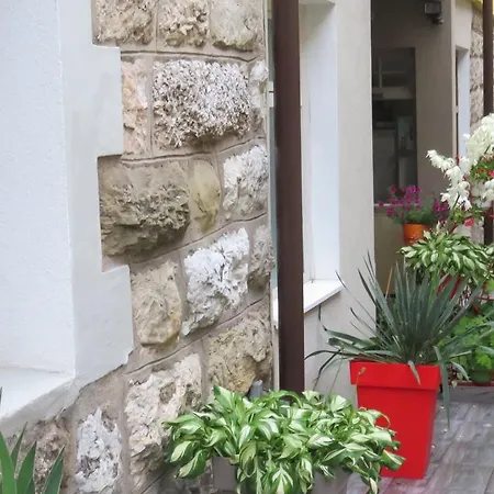 Pavlovic Apartment