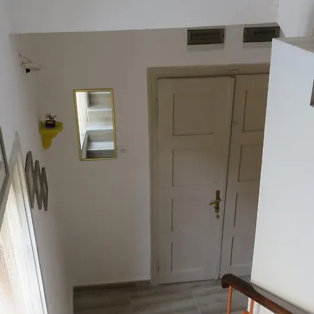 Pavlovic Apartment